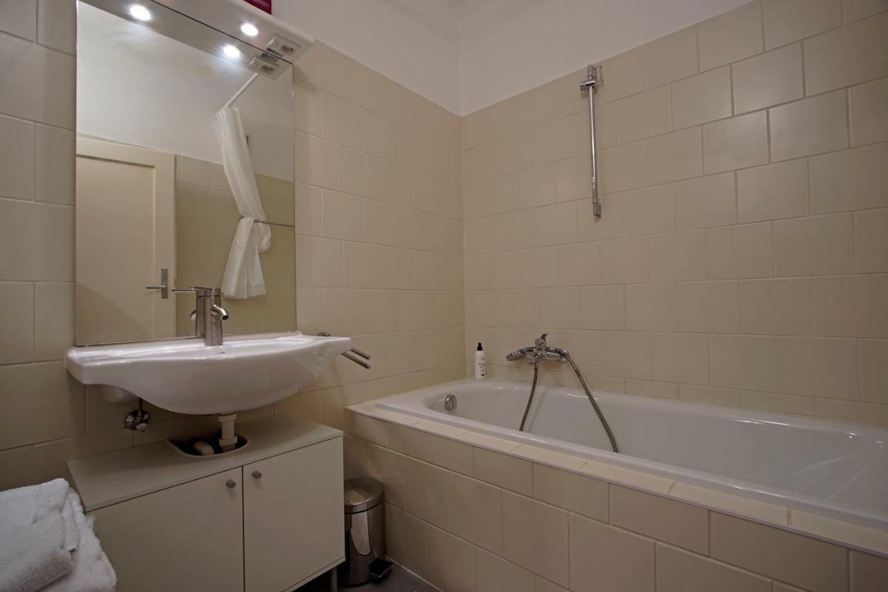 Apartment Close To Stephansdom Вена Экстерьер фото